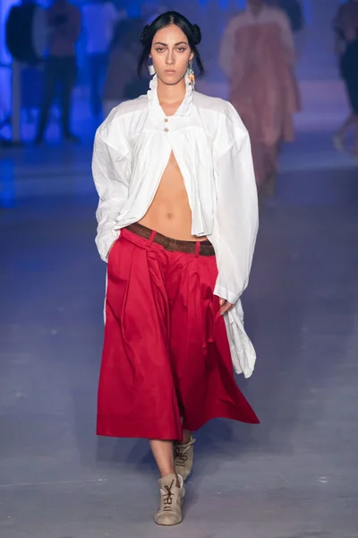 Look 29
